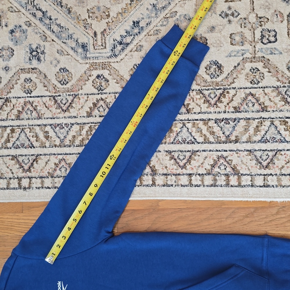REEBOK BRAND SIGNATURE MEN'S BLUE PULLOVER FLEECE HOODIE SIZE MEDIUM - Picture 10 of 15